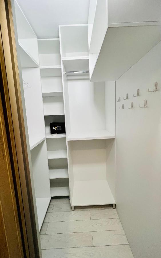 Altheda Living Zamca Appartamento Suceava Esterno foto