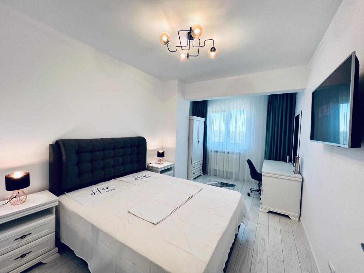 Altheda Living Zamca Appartamento Suceava Esterno foto