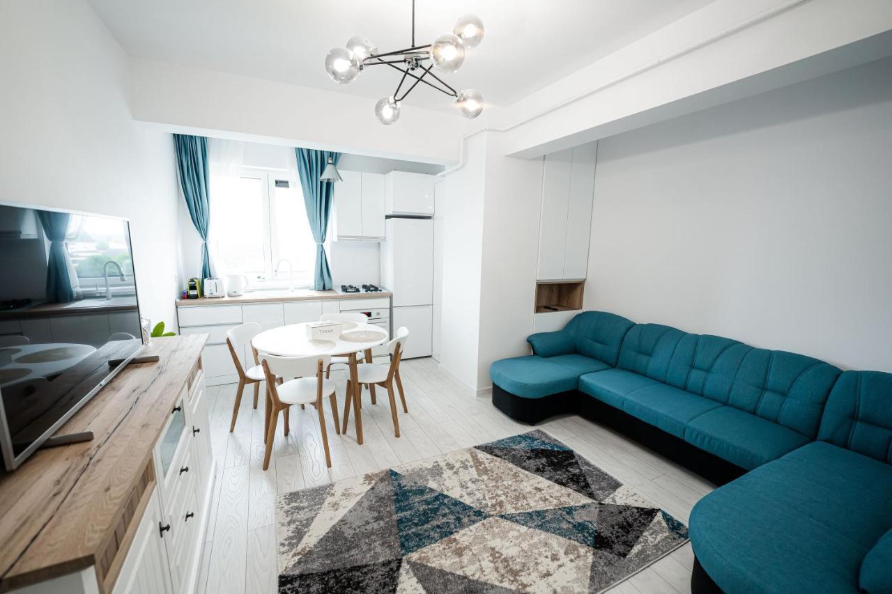 Altheda Living Zamca Appartamento Suceava Esterno foto